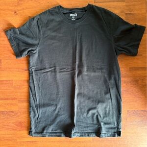 Duluth Trading Long Tail T-Shirt Mens L Short Sleeve Crew Neck Black Relaxed Fit